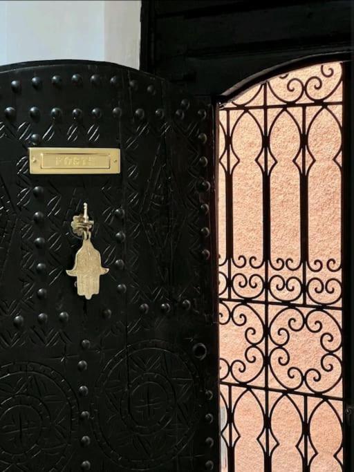 Maison Entierement Privative Dans La Medina Marrakesch